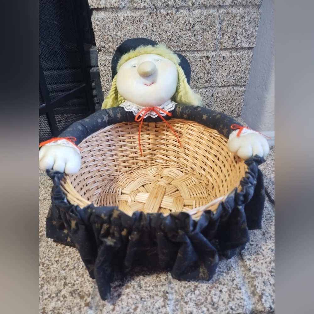 Vintage Basket Halloween Witch Basket Primitive Folkart Candy Basket